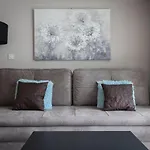 Aparthotel Bella 3*