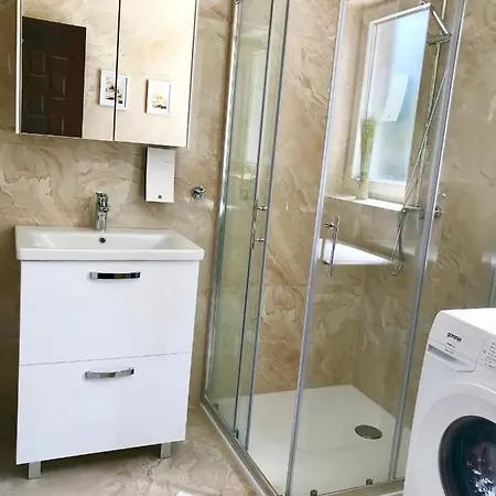 Apartahotel Bella 3*
