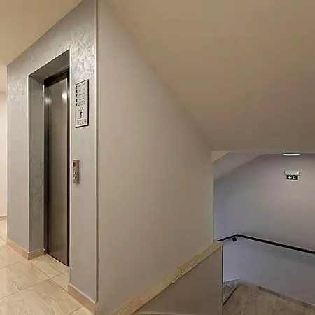 Bella 3* Makarska