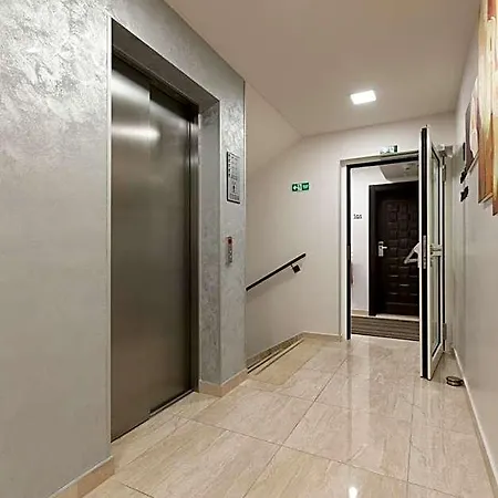 Bella Apartahotel
