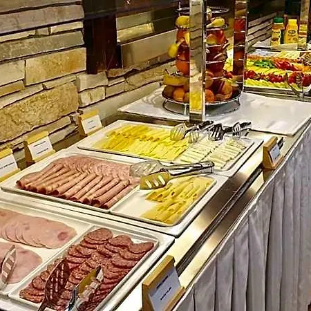 Bella Apartahotel