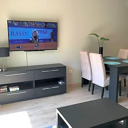 Apartahotel Bella 3*