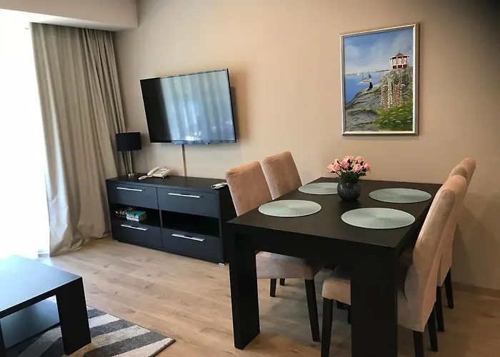 Aparthotel Bella 3*